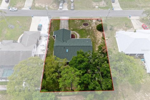 House in Spring Hill, Florida 3 bedrooms, 169.27 sq.m. № 2096547 - photo 6