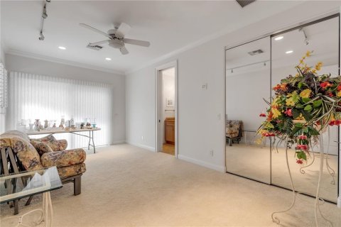 Villa ou maison à vendre à New Smyrna Beach, Floride: 5 chambres, 613.71 m2 № 1745264 - photo 24