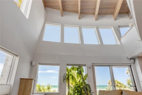 Villa ou maison à vendre à New Smyrna Beach, Floride: 5 chambres, 613.71 m2 № 1745264 - photo 21