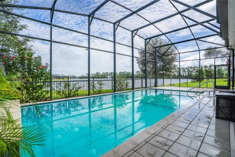 House in New Smyrna Beach, Florida 3 bedrooms, 224.92 sq.m. № 1915091 - photo 3