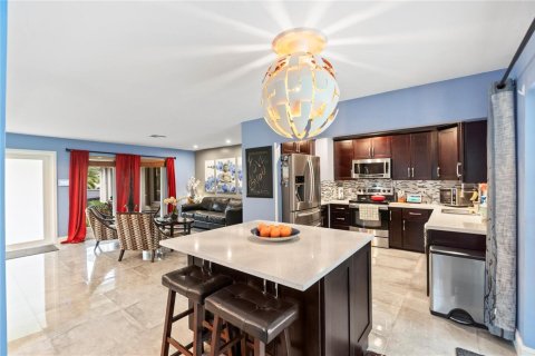 Casa en venta en Wilton Manors, Florida, 3 dormitorios, 195.09 m2 № 2185388 - foto 10