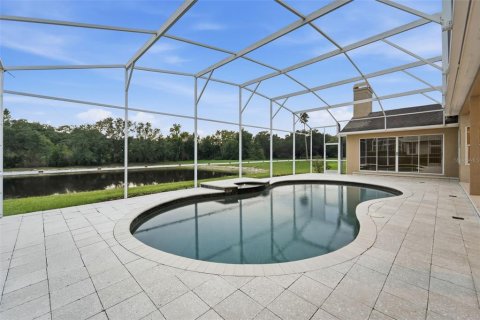 Villa ou maison à vendre à Longwood, Floride: 4 chambres, 232.16 m2 № 2324920 - photo 15