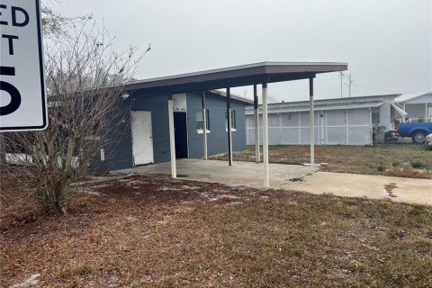 Villa ou maison à vendre à Tavares, Floride: 2 chambres, 76.37 m2 № 1598330 - photo 2