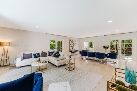 Casa en alquiler en Miami Beach, Florida, 5 dormitorios, 338.26 m2 № 1953579 - foto 9