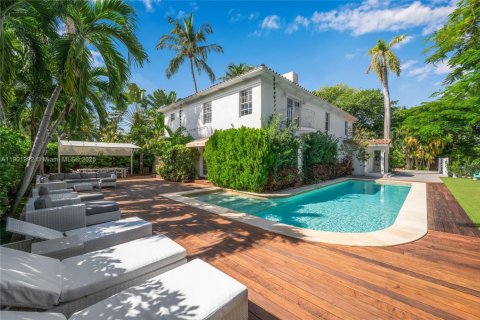 Casa en alquiler en Miami Beach, Florida, 5 dormitorios, 338.26 m2 № 1953579 - foto 4