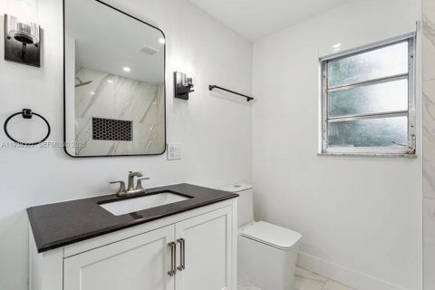 Купить виллу или дом в Пемброк-Пайнс, Флорида 3 спальни, 154.22м2, № 1995878 - фото 14