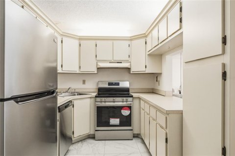 Copropriété à vendre à Sanford, Floride: 2 chambres, 95.22 m2 № 2149872 - photo 10