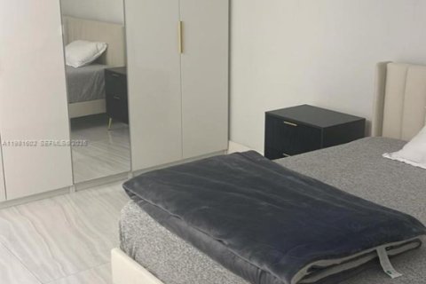 Condo in Aventura, Florida, 3 bedrooms  № 2043594 - photo 10