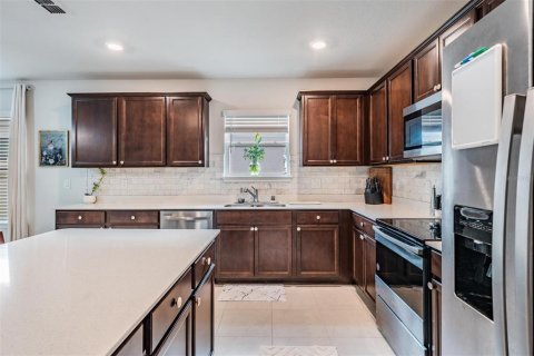 House in Wesley Chapel, Florida 4 bedrooms, 201.04 sq.m. № 1818920 - photo 8