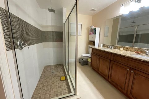 Villa ou maison à vendre à Orlando, Floride: 4 chambres, 232.81 m2 № 2404904 - photo 22