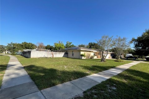 Villa ou maison à vendre à Orlando, Floride: 4 chambres, 232.81 m2 № 2404904 - photo 5
