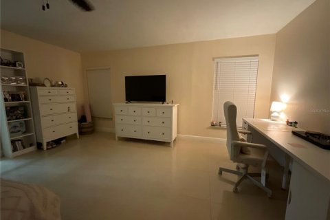 Villa ou maison à vendre à Orlando, Floride: 4 chambres, 232.81 m2 № 2404904 - photo 21
