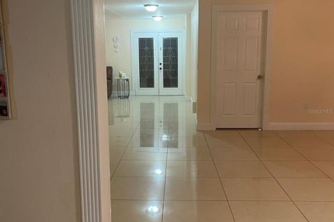 Villa ou maison à vendre à Orlando, Floride: 4 chambres, 232.81 m2 № 2404904 - photo 11