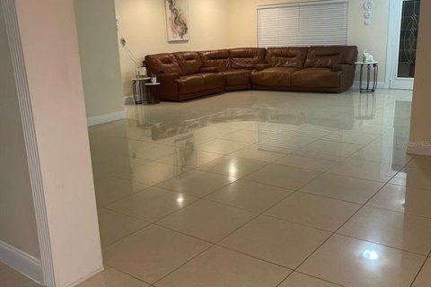 Villa ou maison à vendre à Orlando, Floride: 4 chambres, 232.81 m2 № 2404904 - photo 9