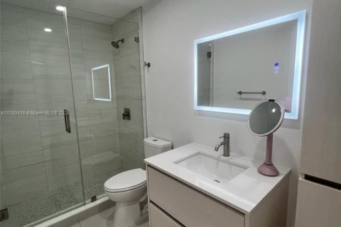 Condo in Doral, Florida, 3 bedrooms  № 1865256 - photo 30