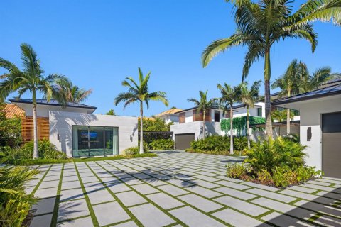 Villa ou maison à vendre à Palm Beach Gardens, Floride: 6 chambres, 1303.23 m2 № 2146298 - photo 16