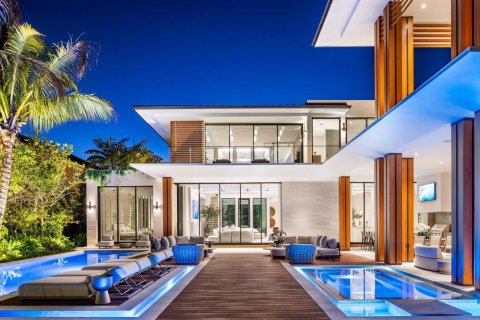 Villa ou maison à vendre à Palm Beach Gardens, Floride: 6 chambres, 1303.23 m2 № 2146298 - photo 4