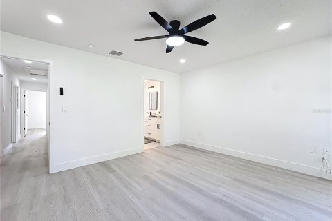Casa en venta en Orlando, Florida, 3 dormitorios, 134.15 m2 № 1899090 - foto 28