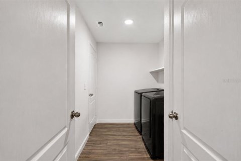 Villa ou maison à vendre à DeLand, Floride: 3 chambres, 127.55 m2 № 2347453 - photo 13