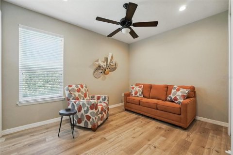House in Kissimmee, Florida 3 bedrooms, 203.46 sq.m. № 1591428 - photo 27