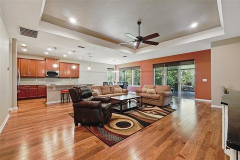 House in Kissimmee, Florida 3 bedrooms, 203.46 sq.m. № 1591428 - photo 7