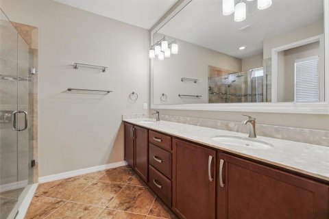 House in Kissimmee, Florida 3 bedrooms, 203.46 sq.m. № 1591428 - photo 21