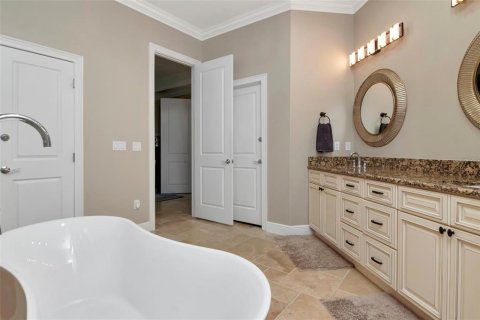 Villa ou maison à vendre à Lutz, Floride: 3 chambres, 337.61 m2 № 1905805 - photo 29