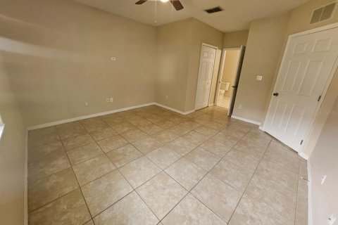 Condo in Orlando, Florida, 3 bedrooms  № 2275557 - photo 7