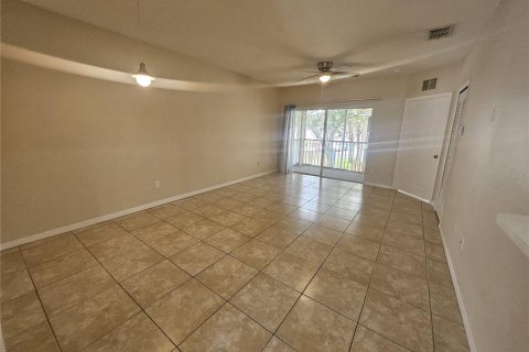 Condo in Orlando, Florida, 3 bedrooms  № 2275557 - photo 17