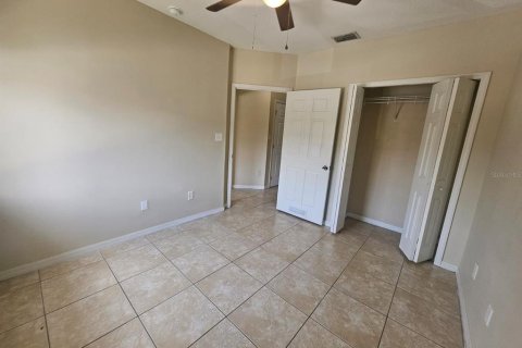 Condo in Orlando, Florida, 3 bedrooms  № 2275557 - photo 13