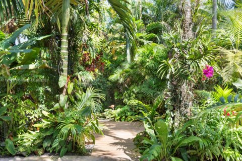 Casa en alquiler en Biscayne Park, Florida, 3 dormitorios, 172.8 m2 № 1955982 - foto 5