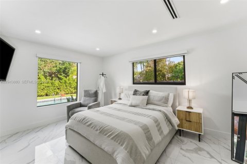 Casa en venta en Palmetto Bay, Florida, 4 dormitorios, 205.31 m2 № 2003359 - foto 27