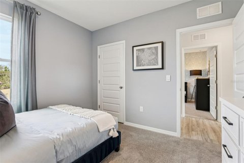 House in Winter Haven, Florida 3 bedrooms, 139.73 sq.m. № 2113657 - photo 16