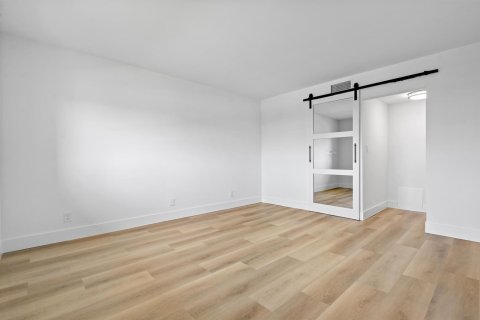 Condo in Boca Raton, Florida, 2 bedrooms № 2246000 - photo 16