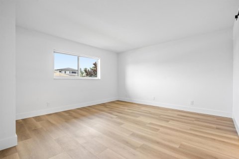 Condo in Boca Raton, Florida, 2 bedrooms № 2246000 - photo 12