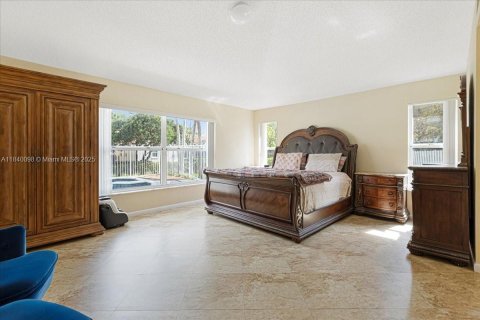 Villa ou maison à vendre à Sunrise, Floride: 5 chambres, 337.51 m2 № 1830720 - photo 22