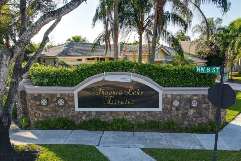 Villa ou maison à vendre à Sunrise, Floride: 5 chambres, 337.51 m2 № 1830720 - photo 6