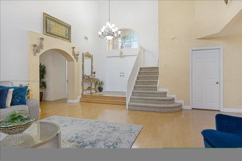 Villa ou maison à vendre à Sunrise, Floride: 5 chambres, 337.51 m2 № 1830720 - photo 10