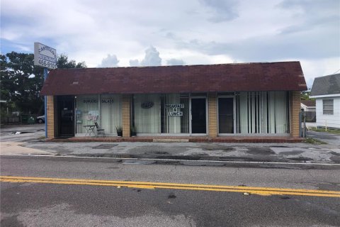 Immobilier commercial à vendre à Clearwater, Floride: 232.16 m2 № 1904134 - photo 2