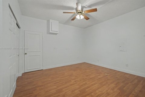 Купить таунхаус в Паркленд, Флорида 2 спальни, 146.97м2, № 2009190 - фото 17