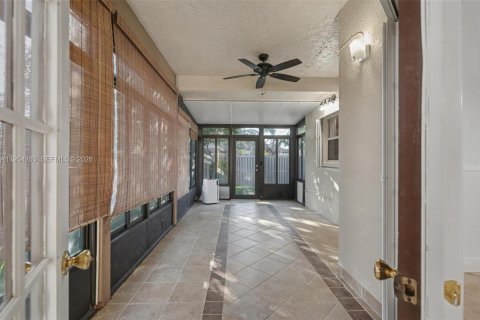 Купить таунхаус в Паркленд, Флорида 2 спальни, 146.97м2, № 2009190 - фото 9