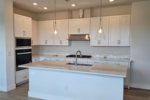 House in Nokomis, Florida 3 bedrooms, 170.66 sq.m. № 1517189 - photo 4