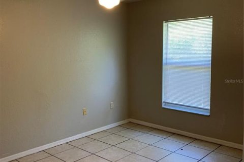 Commercial property in Lakeland, Florida 6 bedrooms, 211.07 sq.m. № 2316848 - photo 10