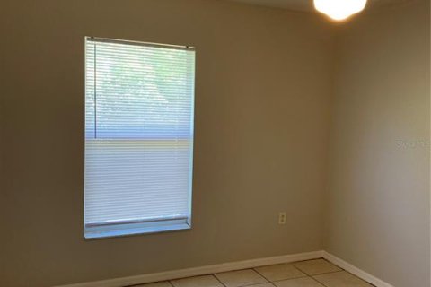 Commercial property in Lakeland, Florida 6 bedrooms, 211.07 sq.m. № 2316848 - photo 11