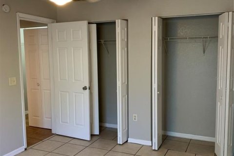 Commercial property in Lakeland, Florida 6 bedrooms, 211.07 sq.m. № 2316848 - photo 12