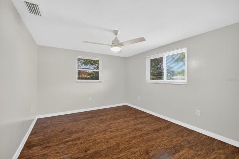 Villa ou maison à vendre à Port Richey, Floride: 3 chambres, 117.15 m2 № 1855872 - photo 13