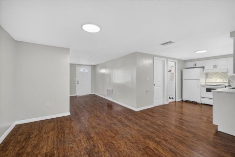 Villa ou maison à vendre à Port Richey, Floride: 3 chambres, 117.15 m2 № 1855872 - photo 3