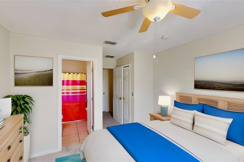 Casa en venta en Kissimmee, Florida, 7 dormitorios, 334.36 m2 № 1761915 - foto 15