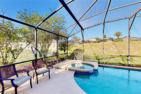 Casa en venta en Kissimmee, Florida, 7 dormitorios, 334.36 m2 № 1761915 - foto 24
