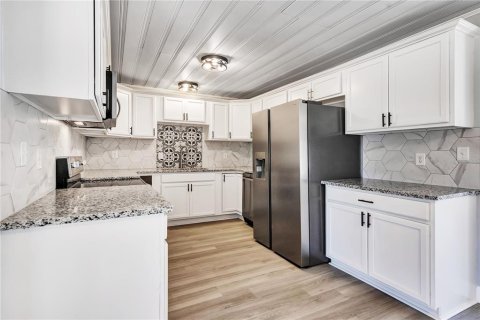Villa ou maison à vendre à Lakeland, Floride: 3 chambres, 133.78 m2 № 2438366 - photo 2
